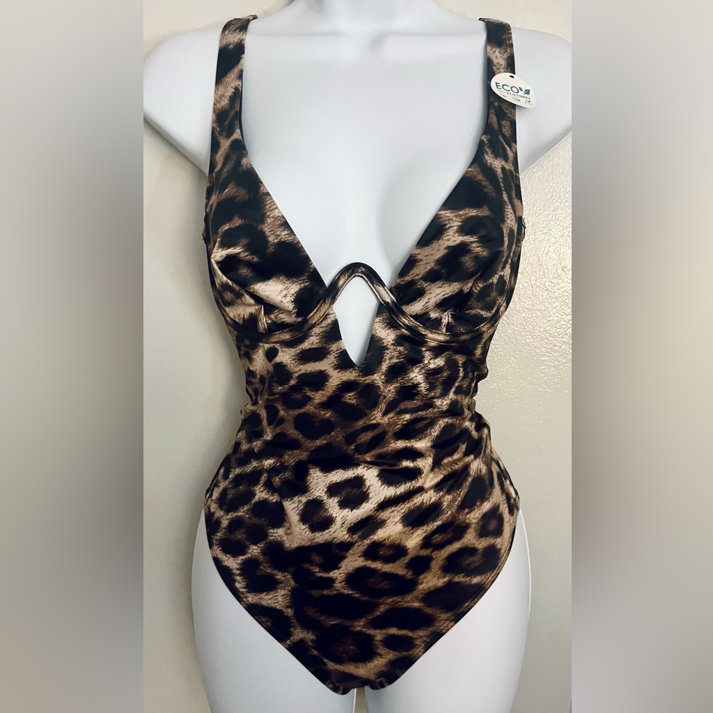 Leopard Print Underwire Swimsuit